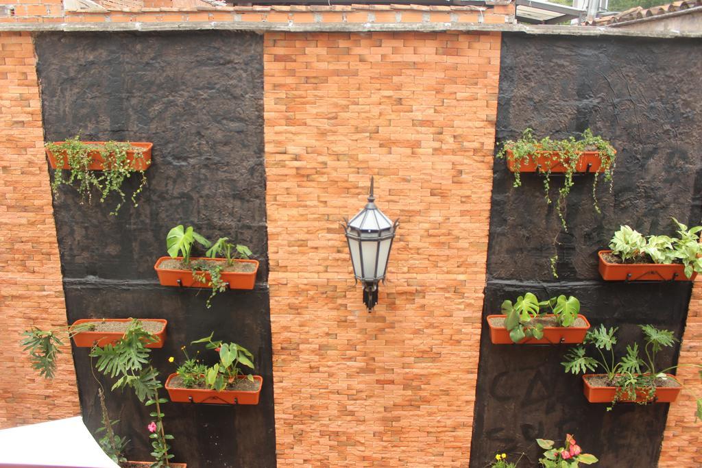 Hotel Casa La Fleur Medellín Dış mekan fotoğraf