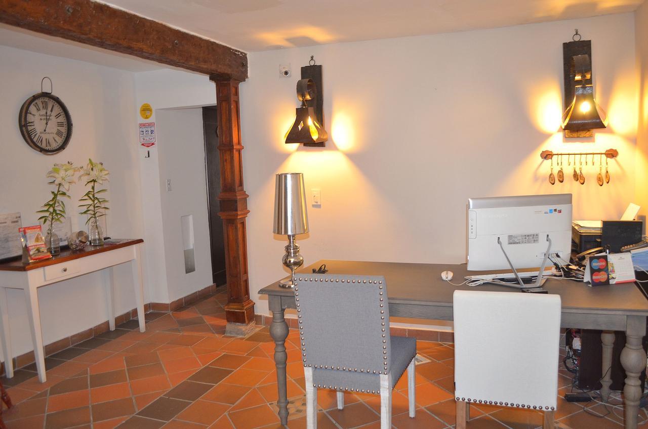 Hotel Casa La Fleur Medellín Dış mekan fotoğraf