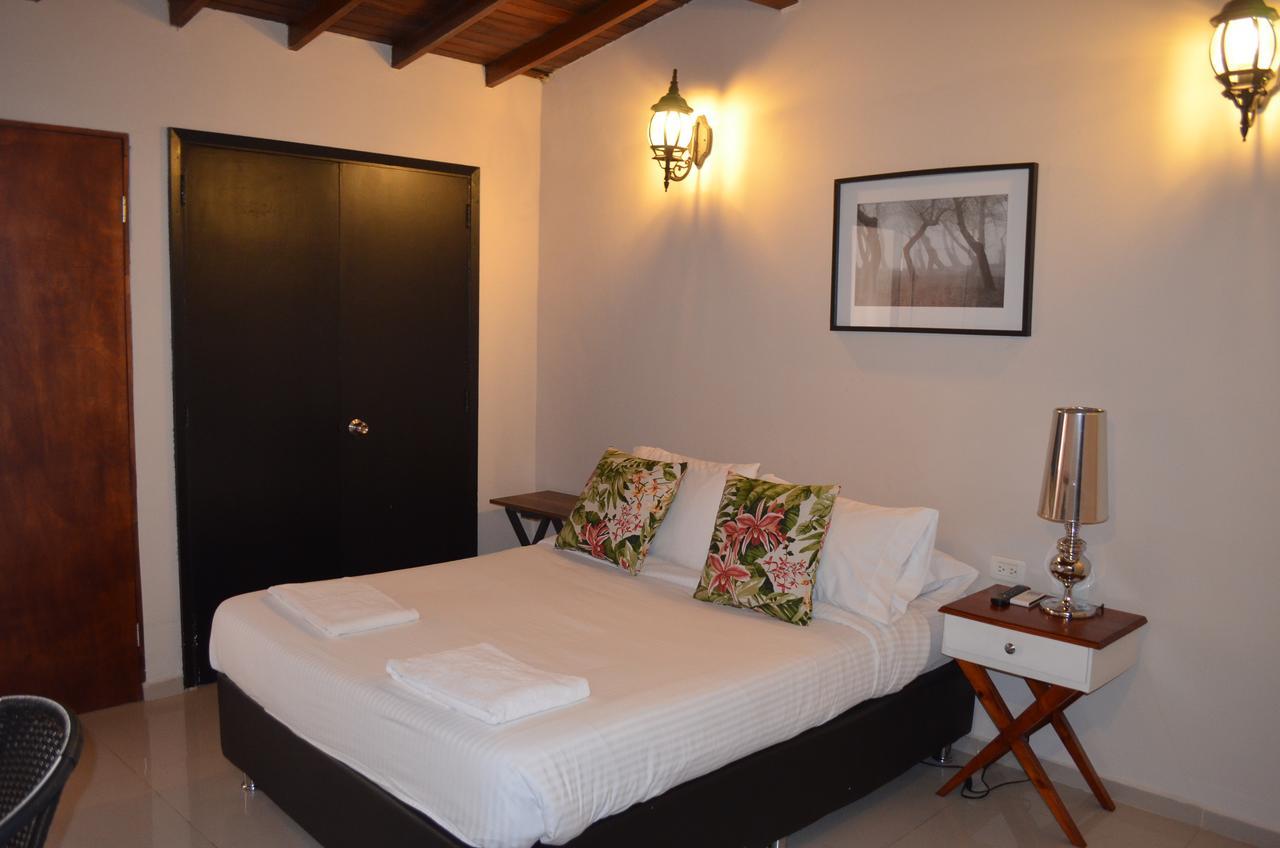 Hotel Casa La Fleur Medellín Dış mekan fotoğraf